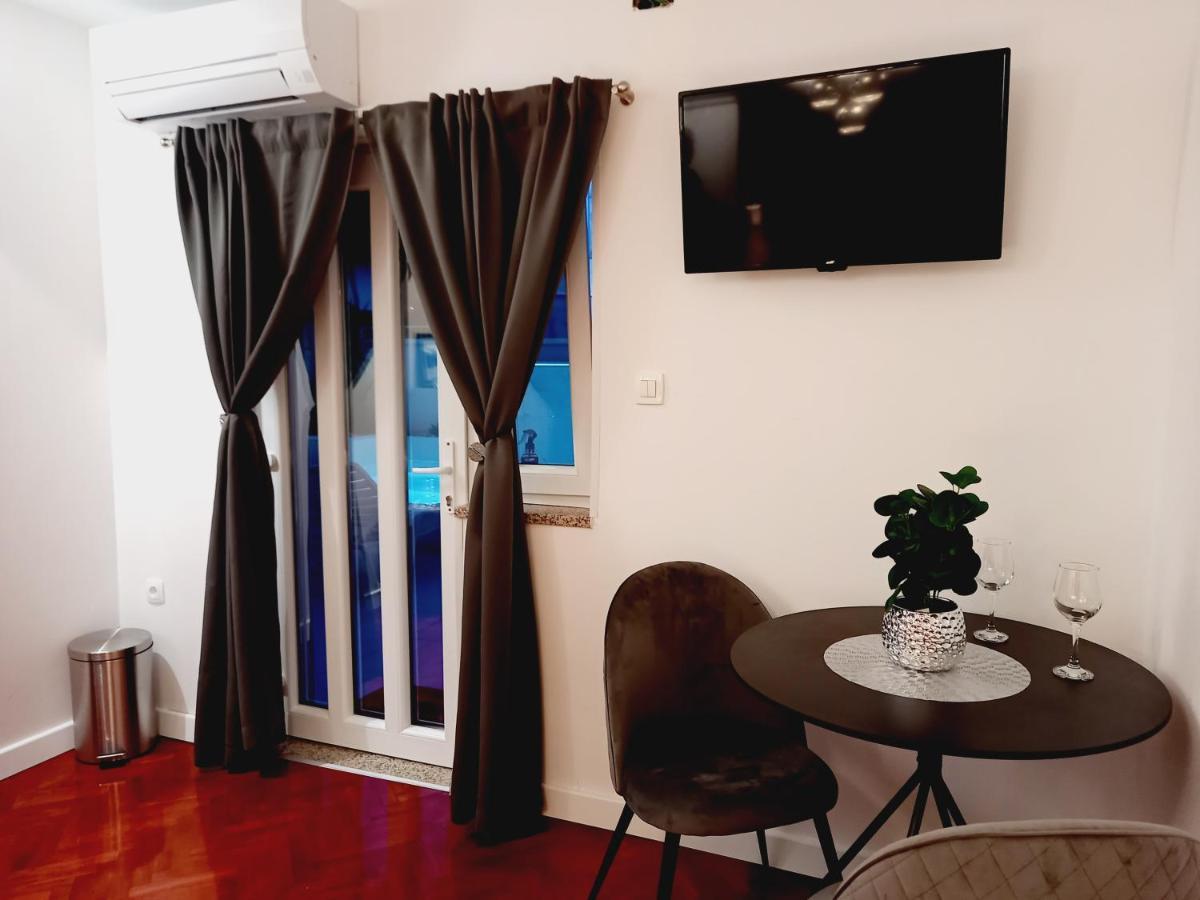 Apartments Benic ザダル エクステリア 写真
